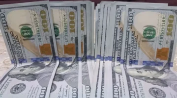 ارتفاع سعر الدولار مقابل الدينار في أسواق بغداد خلال تعاملات الخميس